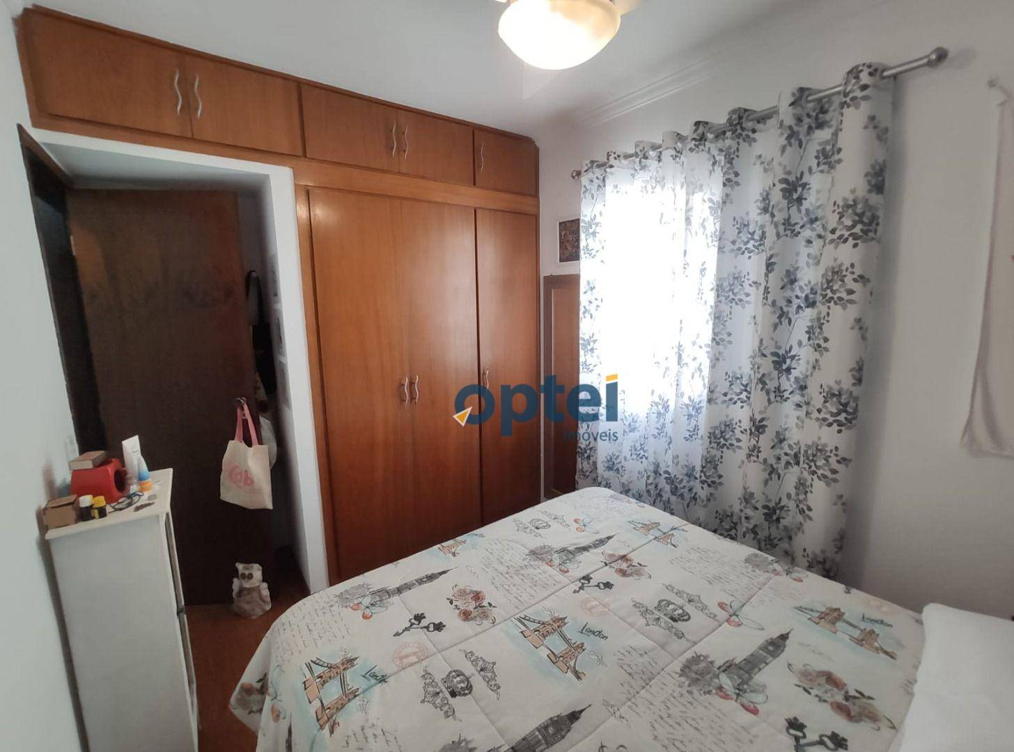 Casa à venda com 3 quartos, 172m² - Foto 8