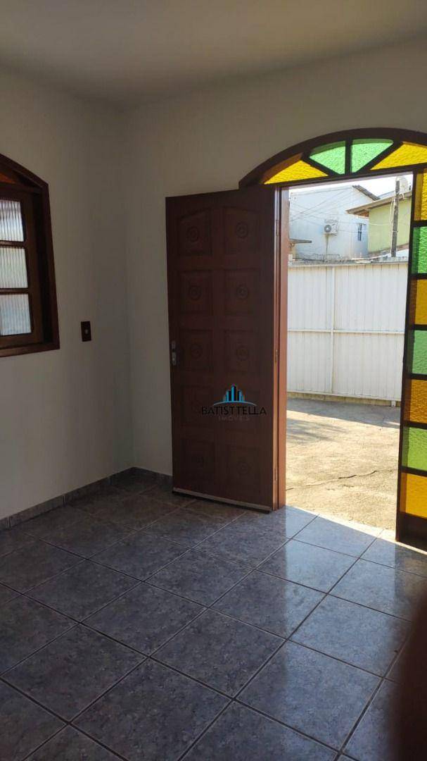 Casa à venda com 2 quartos, 99m² - Foto 11