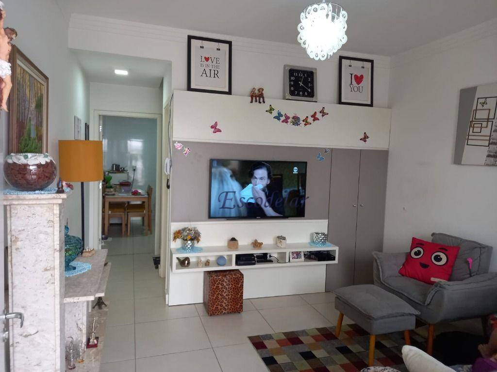 Sobrado à venda com 2 quartos, 70m² - Foto 1