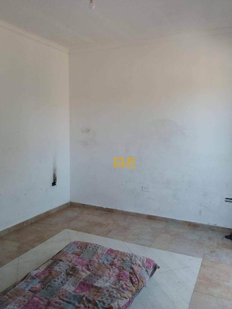 Casa à venda com 2 quartos, 150M2 - Foto 10