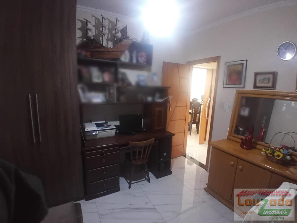 Apartamento à venda com 3 quartos, 125m² - Foto 2