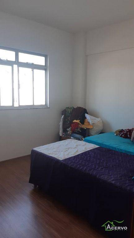 Apartamento à venda com 3 quartos, 140m² - Foto 14