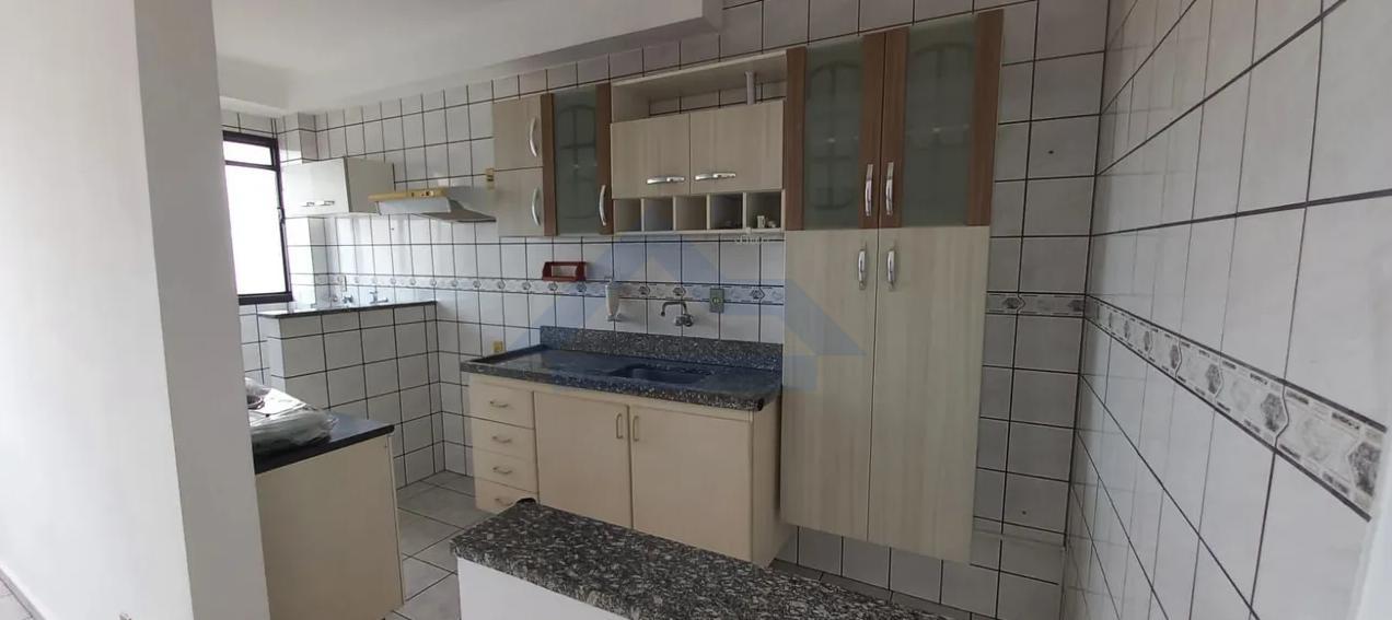 Apartamento à venda com 1 quarto, 49m² - Foto 3