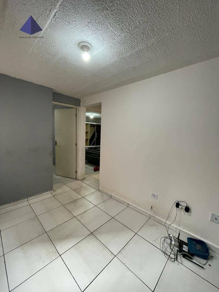 Apartamento à venda com 2 quartos, 47m² - Foto 3