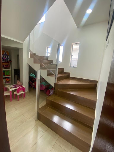 Casa à venda com 3 quartos, 158m² - Foto 5