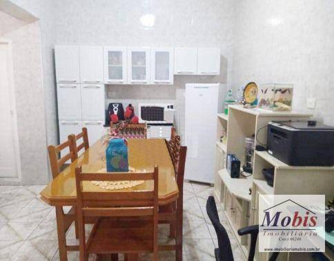 Casa à venda com 2 quartos, 1m² - Foto 8