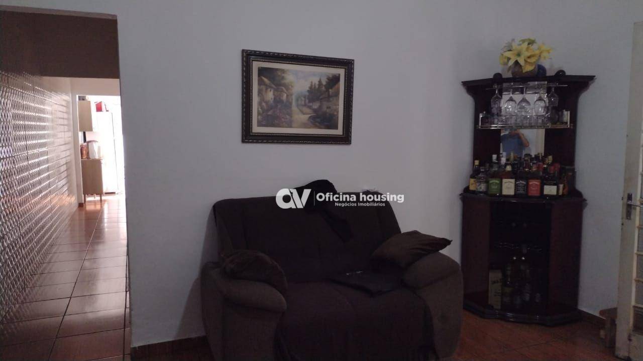 Casa à venda com 2 quartos, 125m² - Foto 18