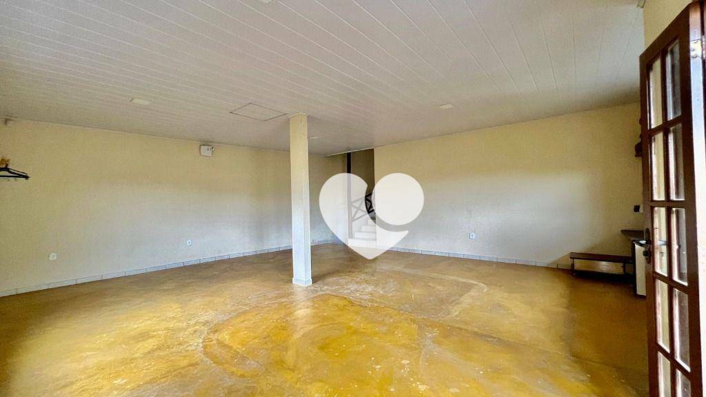 Sítio à venda com 3 quartos, 250m² - Foto 19