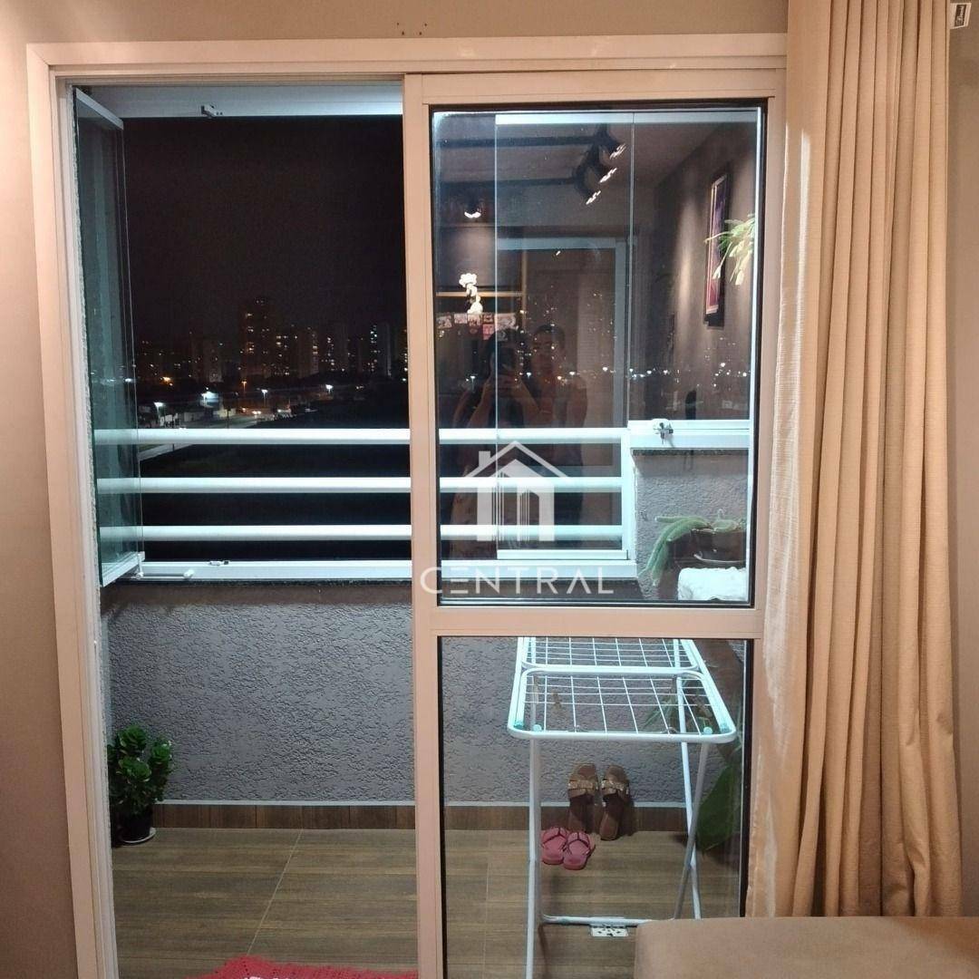 Apartamento à venda com 2 quartos, 57m² - Foto 1