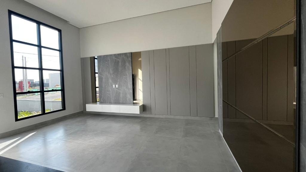 Casa à venda com 3 quartos, 200m² - Foto 14