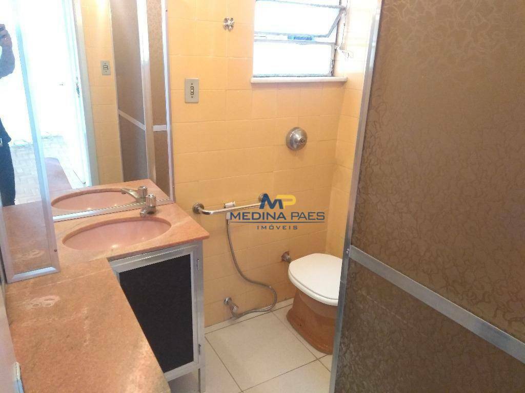 Apartamento à venda com 2 quartos, 65m² - Foto 16