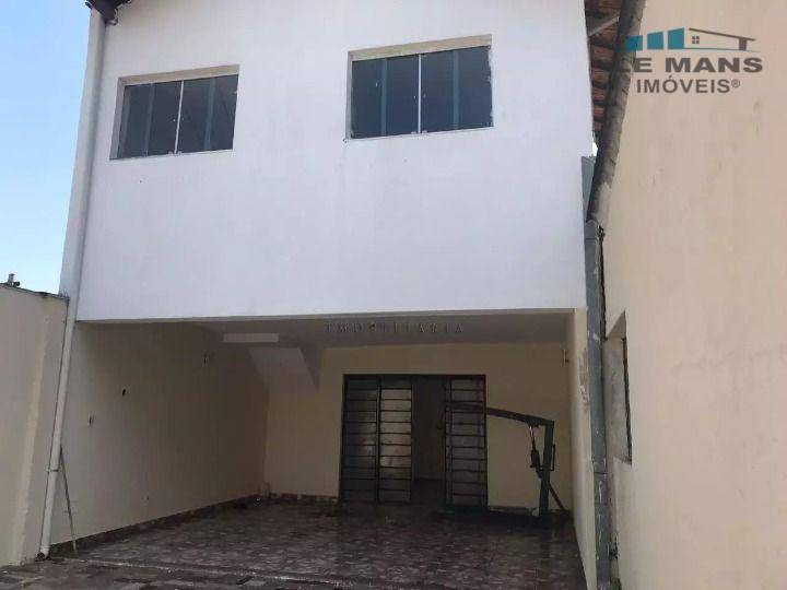 Casa para alugar com 3 quartos, 197m² - Foto 15