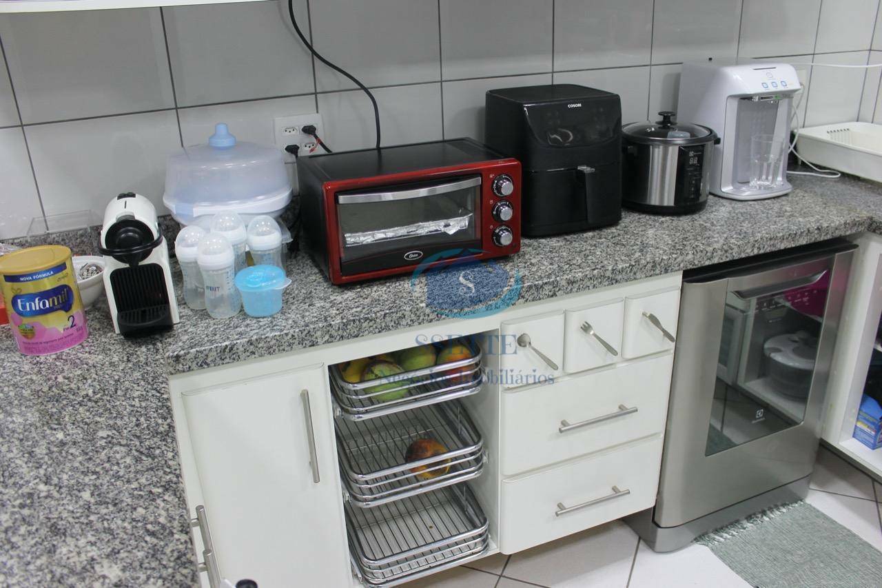 Apartamento à venda com 3 quartos, 125m² - Foto 16