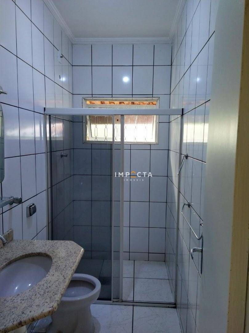 Casa à venda com 3 quartos, 190m² - Foto 4