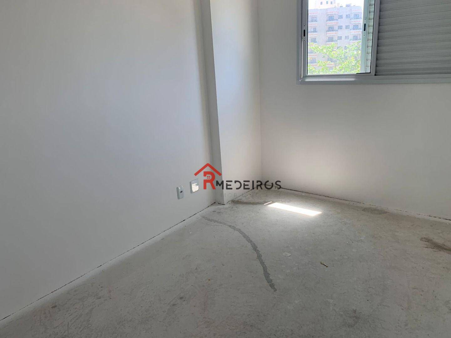 Apartamento à venda com 2 quartos, 80m² - Foto 19