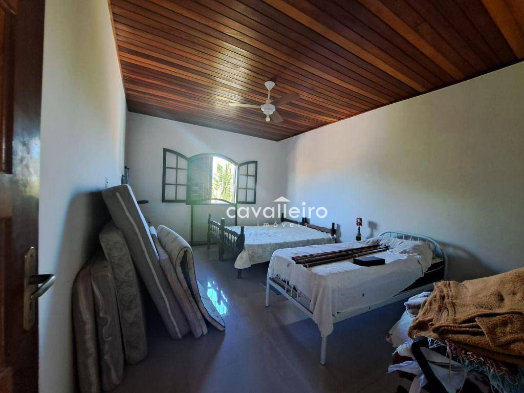 Casa à venda com 5 quartos, 214m² - Foto 26