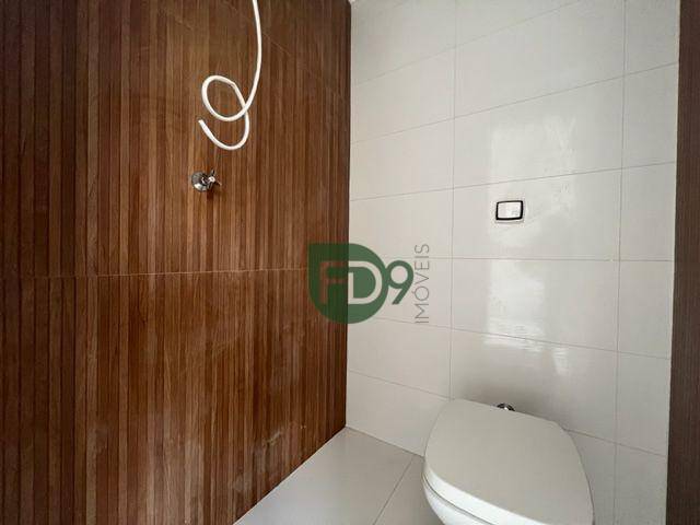 Apartamento à venda com 3 quartos, 154m² - Foto 6