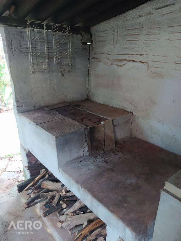 Chácara à venda com 3 quartos, 130m² - Foto 7