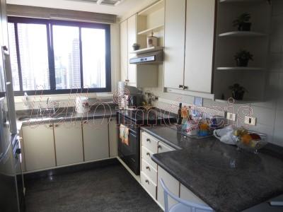 Apartamento à venda com 4 quartos, 335m² - Foto 19