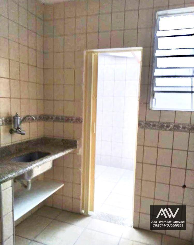 Apartamento à venda com 2 quartos, 70m² - Foto 11