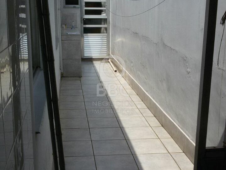 Casa à venda com 2 quartos, 128m² - Foto 24