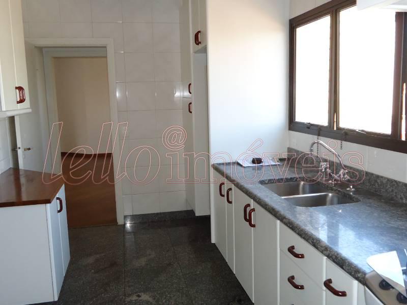 Apartamento para alugar com 3 quartos, 165m² - Foto 21