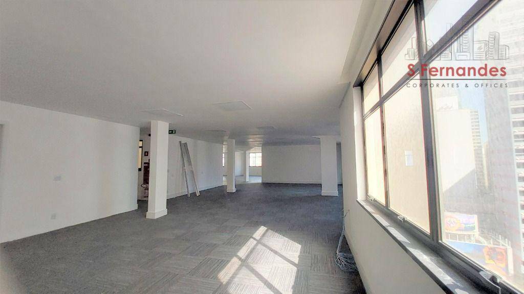 Conjunto Comercial-Sala para alugar, 303m² - Foto 14