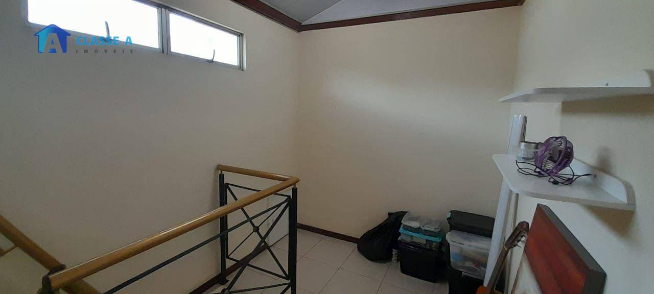 Casa à venda com 3 quartos, 130m² - Foto 13