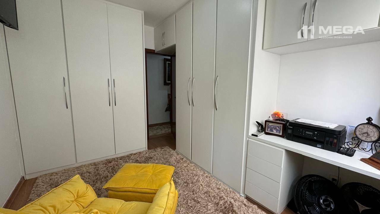 Apartamento à venda com 3 quartos, 130m² - Foto 9