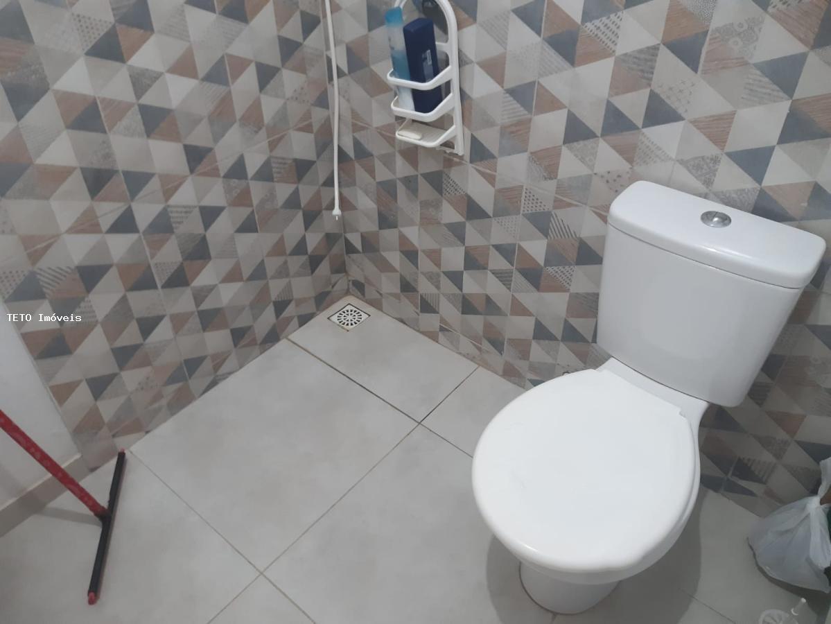 Casa à venda com 3 quartos, 450m² - Foto 16