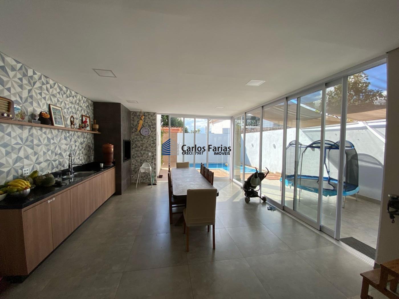 Casa à venda com 3 quartos, 230m² - Foto 14