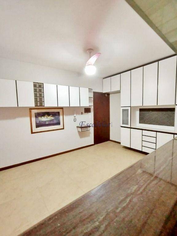 Sobrado à venda com 3 quartos, 240m² - Foto 18