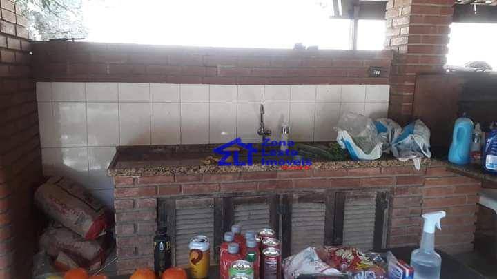 Chácara à venda com 4 quartos, 300m² - Foto 26