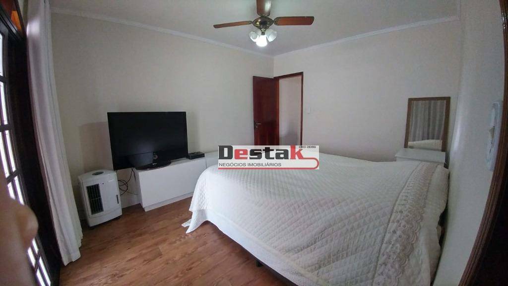 Sobrado à venda com 3 quartos, 185m² - Foto 6