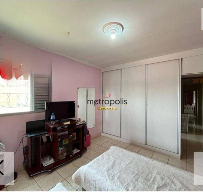 Sobrado à venda com 3 quartos, 200m² - Foto 9