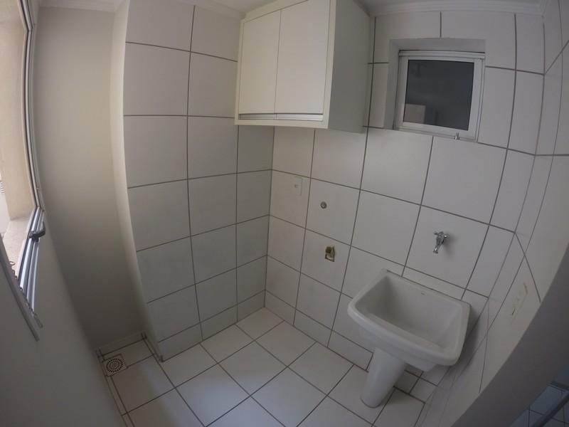 Apartamento para alugar com 2 quartos, 68m² - Foto 6