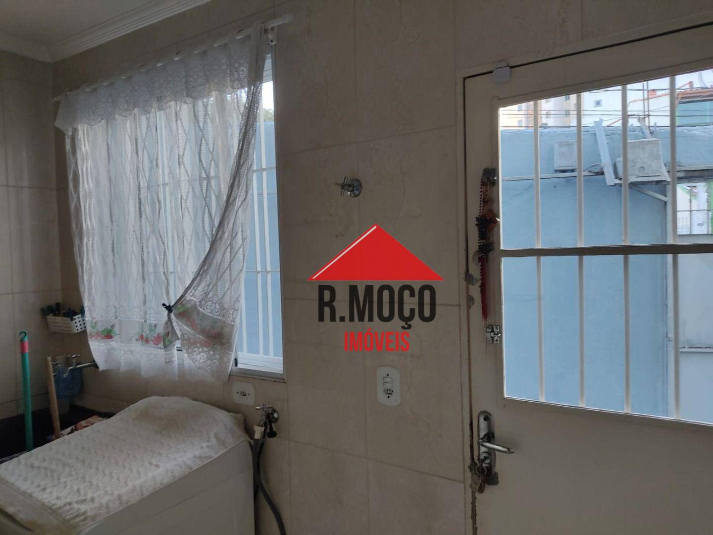 Sobrado à venda com 3 quartos, 183m² - Foto 29