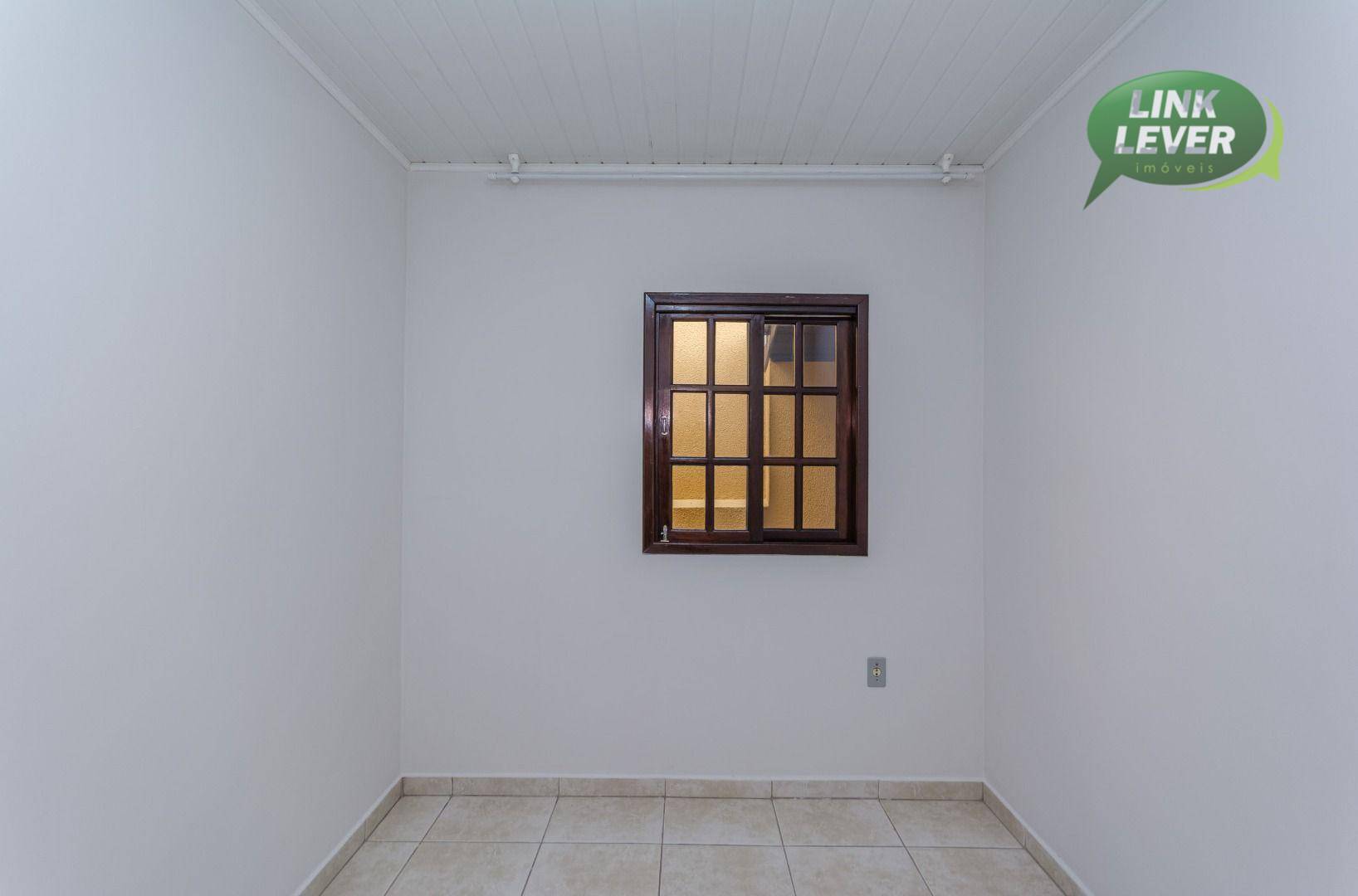 Casa para alugar com 3 quartos, 64m² - Foto 15