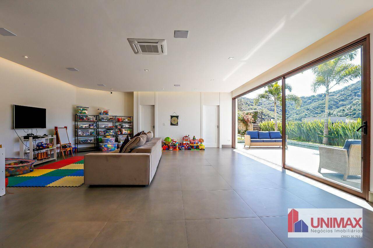 Casa de Condomínio à venda com 4 quartos, 520m² - Foto 4