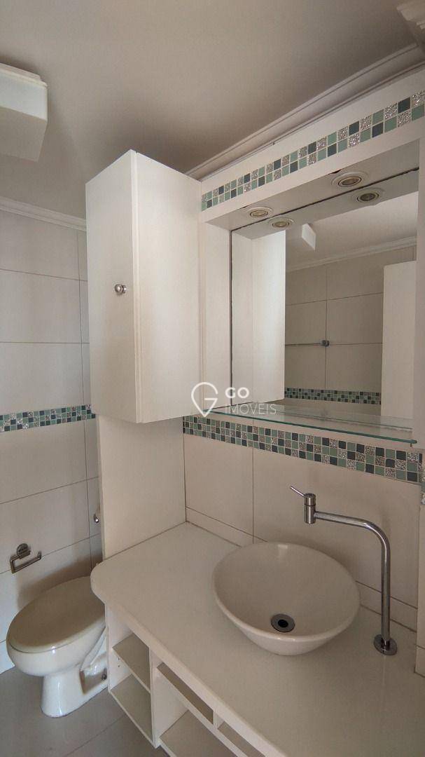 Apartamento para alugar com 3 quartos, 100m² - Foto 17