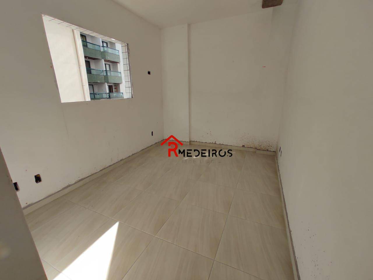 Apartamento à venda com 1 quarto, 44m² - Foto 3