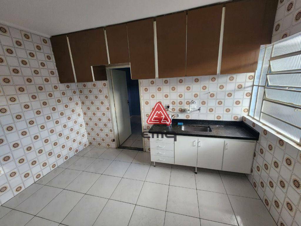 Casa à venda com 2 quartos, 117m² - Foto 7