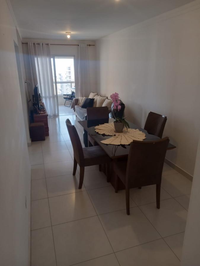 Apartamento à venda com 2 quartos, 69m² - Foto 2