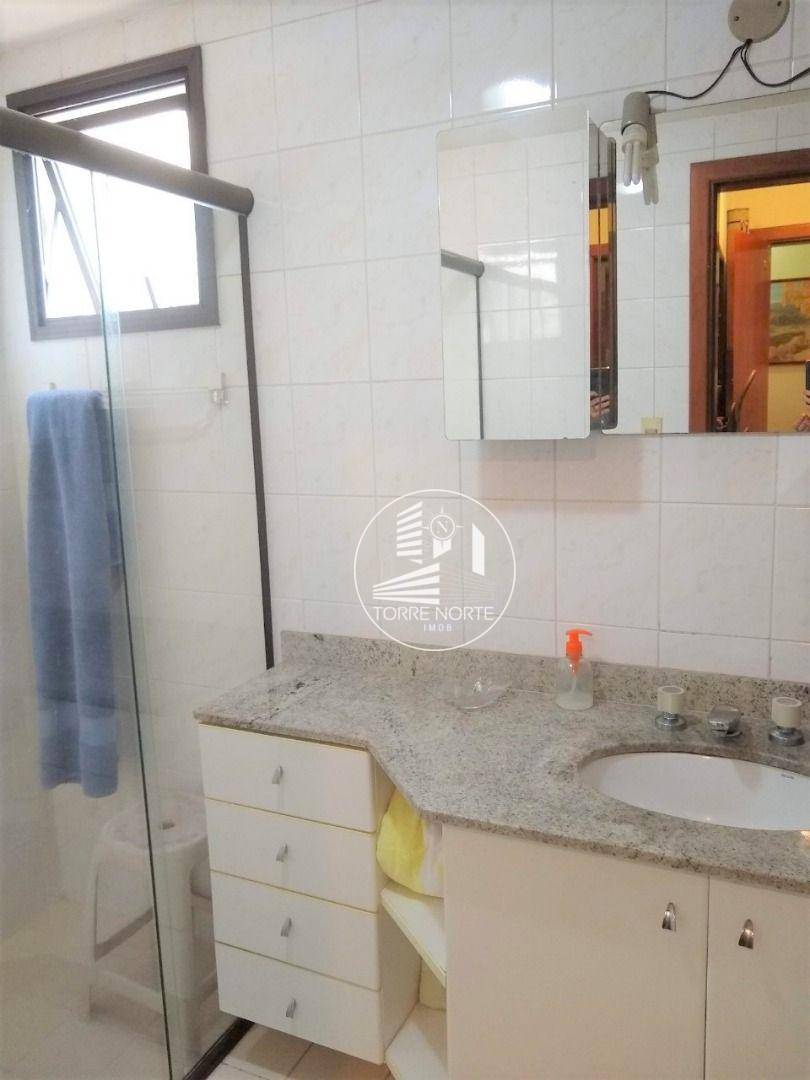 Apartamento à venda com 4 quartos, 137m² - Foto 33