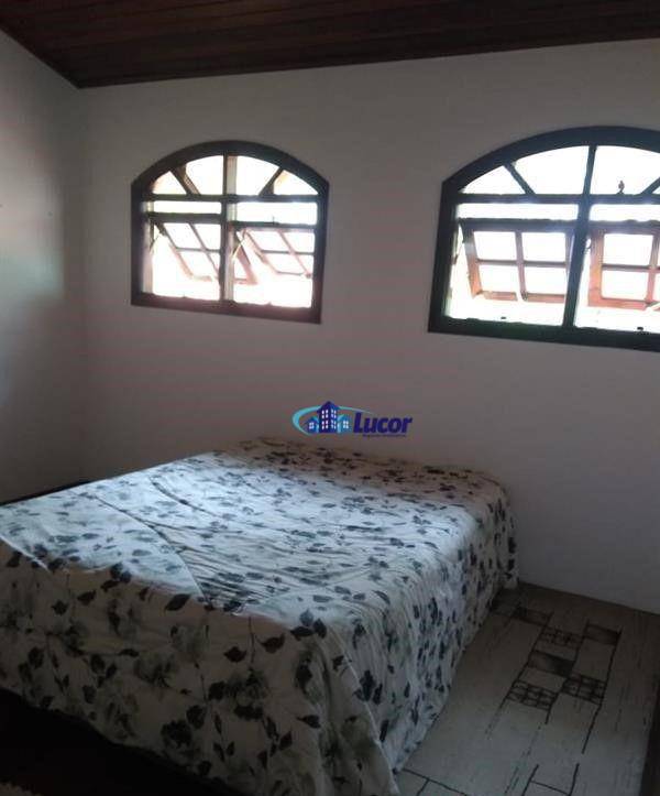 Casa de Condomínio à venda com 5 quartos, 230m² - Foto 11