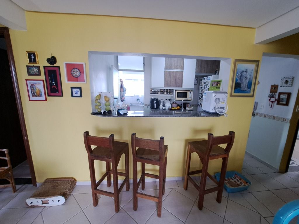 Apartamento à venda com 2 quartos, 75m² - Foto 17