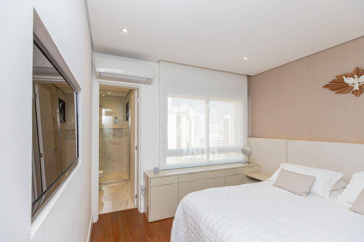 Apartamento à venda com 2 quartos, 70m² - Foto 10