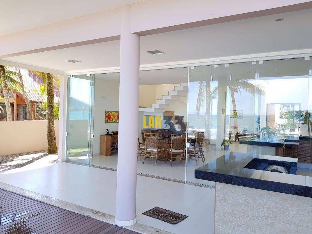 Casa à venda com 4 quartos, 324m² - Foto 5