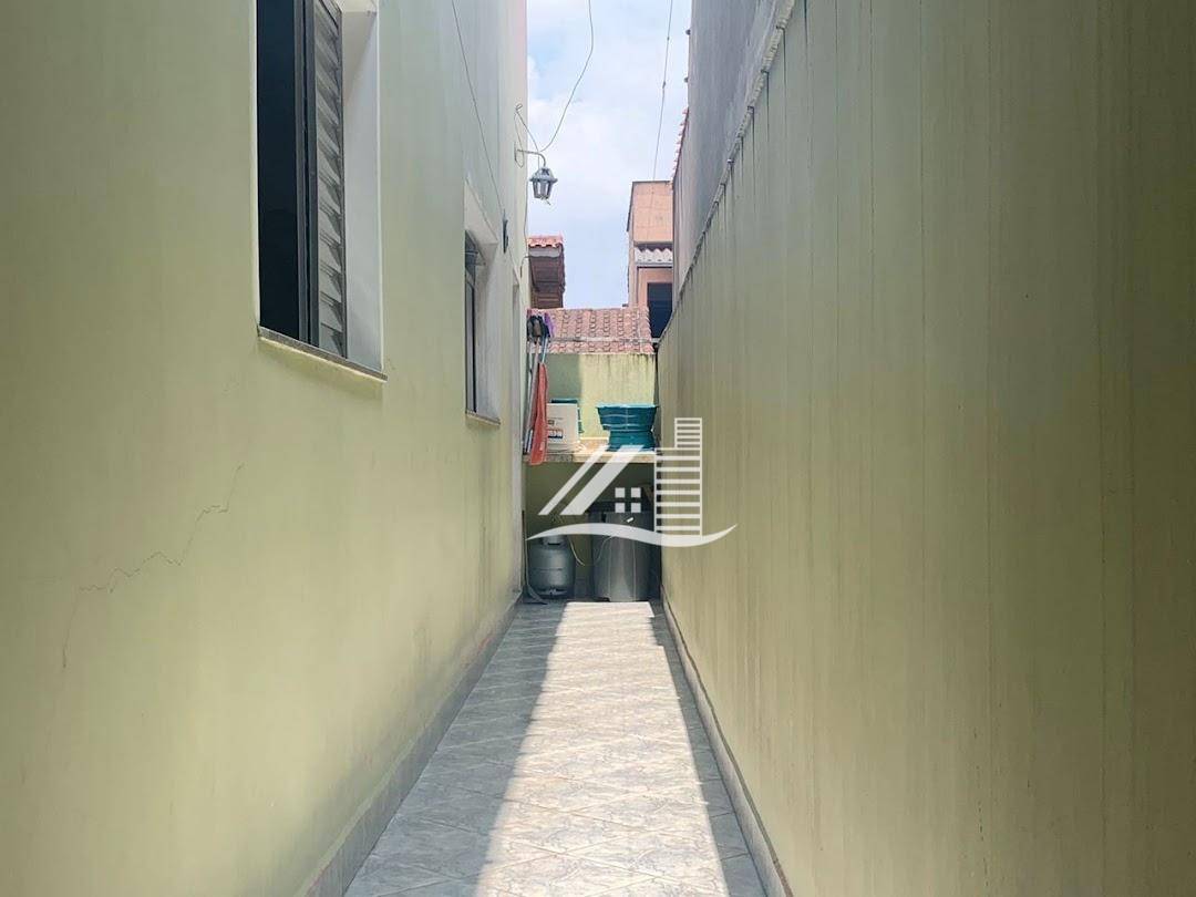 Sobrado à venda com 3 quartos, 365m² - Foto 45