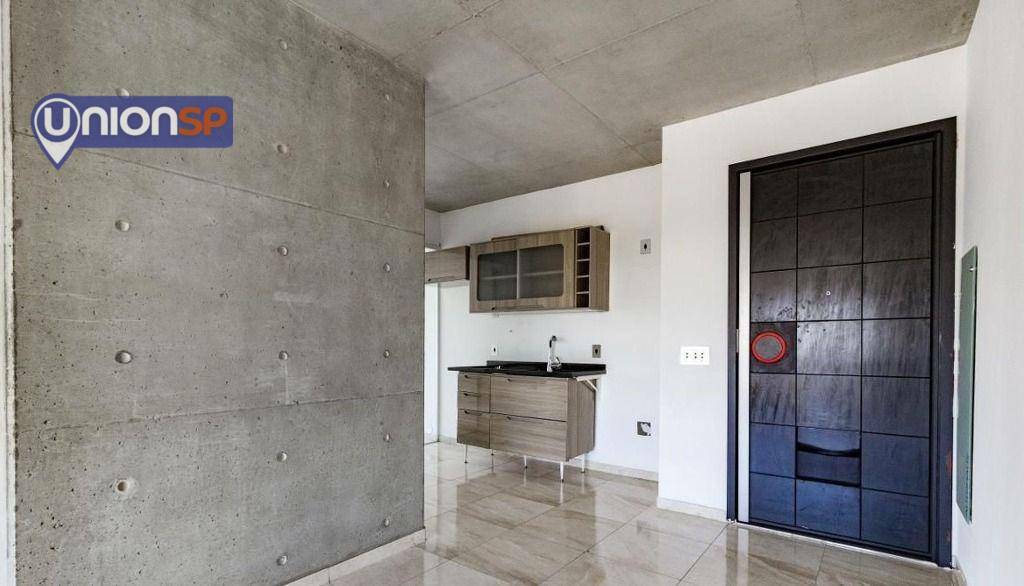 Apartamento à venda com 1 quarto, 70m² - Foto 6